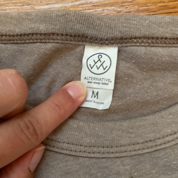 Graphic cropped T-shirt - Picture 4 of 4